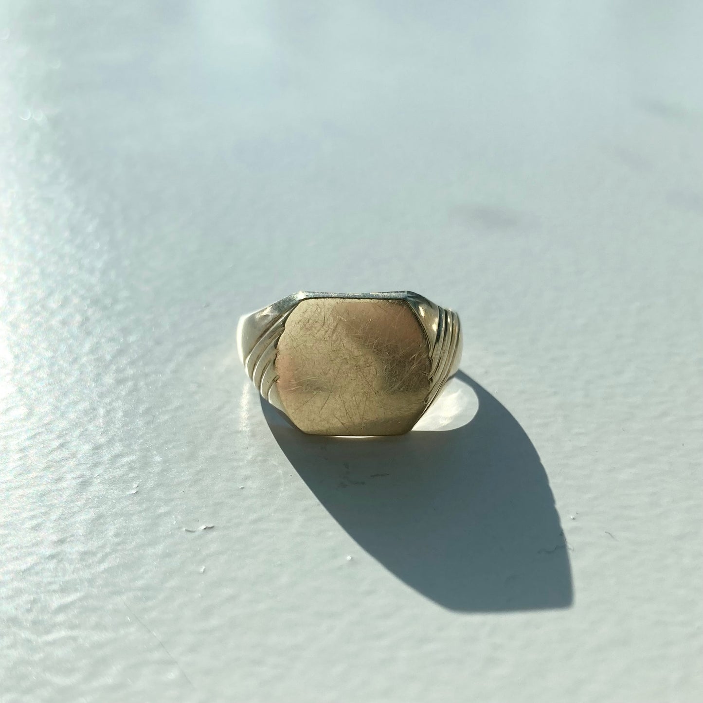 Vintage Signet ring AU750