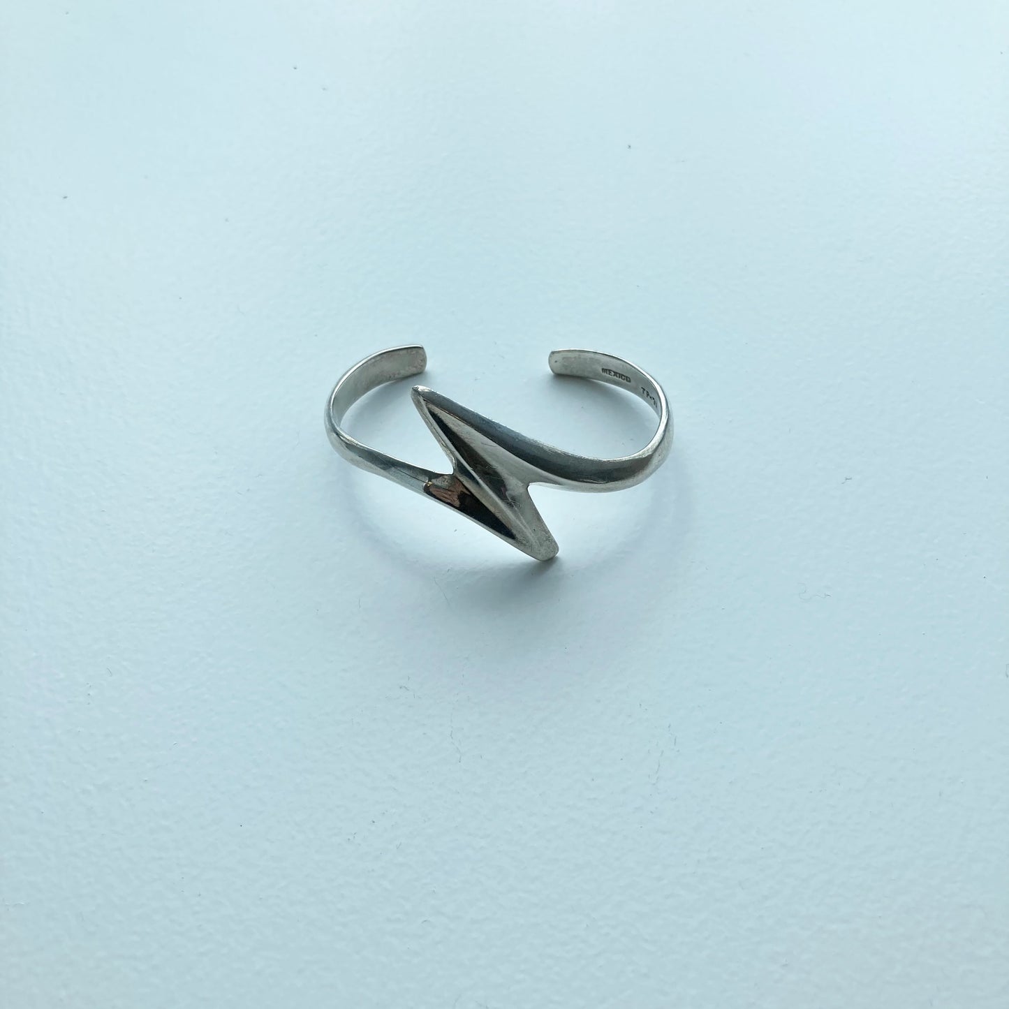 Vintage Mexican jewelry zigzag Bangle SV925