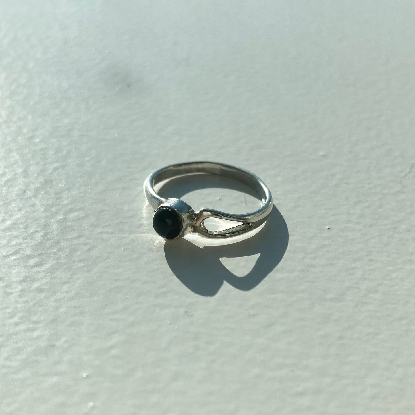 Vintage Onyx ring SV925