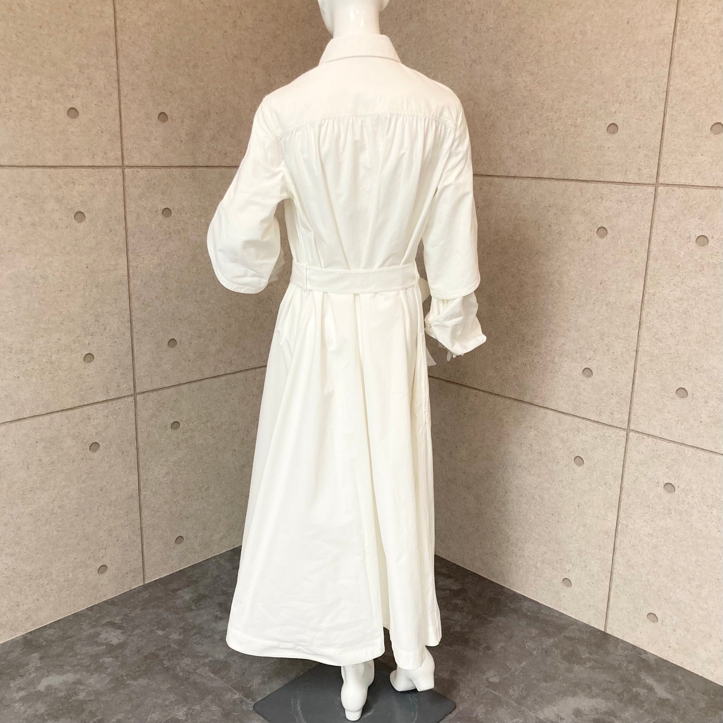 Spring2017 Celine by Phoebe Philo Puff sleeve dress
