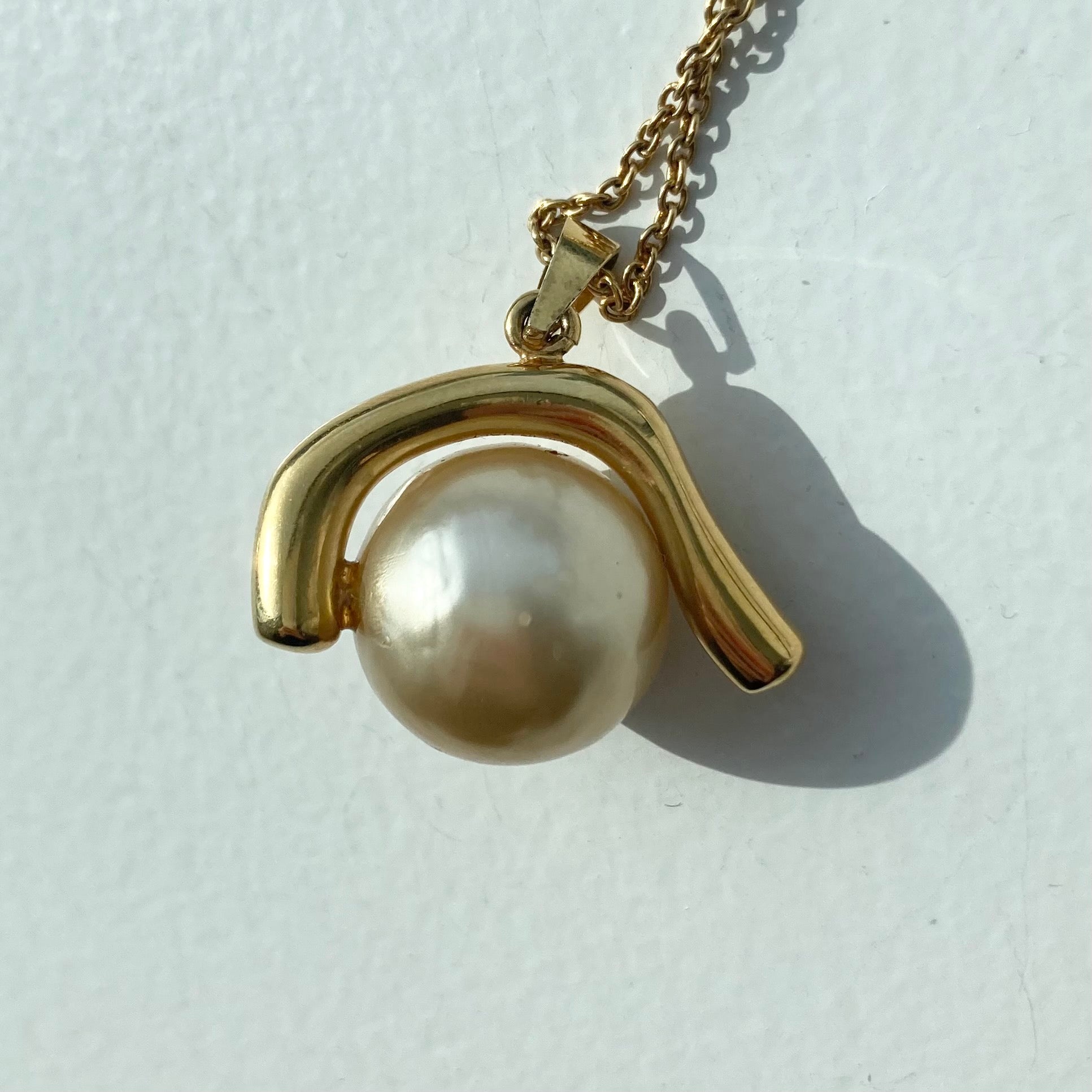 Celine by Phoebe Philo Fake pearl necklace セリーヌ フィービー期